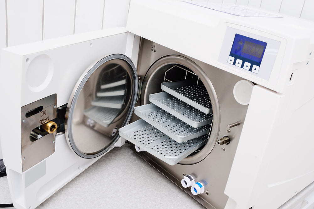 How Are Autoclaves Used In Microbiology?