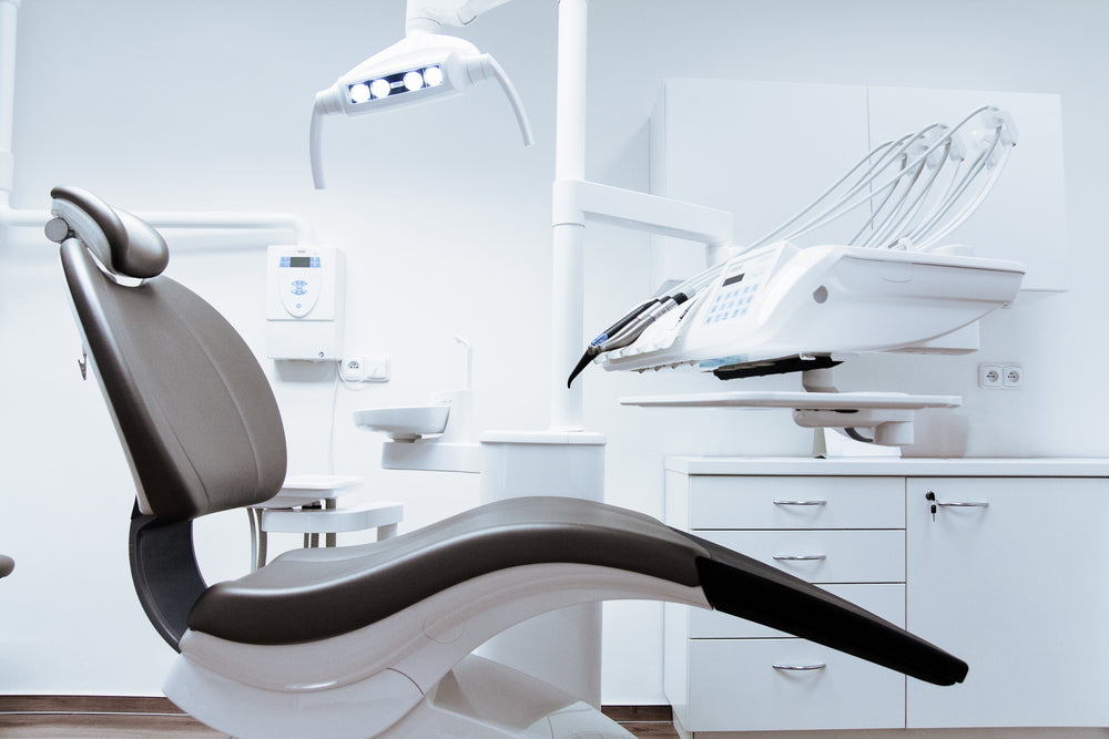 Hydraulic Dental Chairs vs. Electronic Dental Chairs