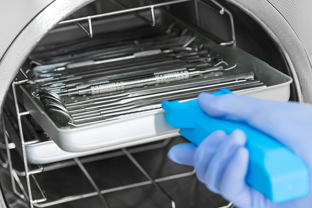 Why Doesn't Depyrogenation Occur in Autoclaves?